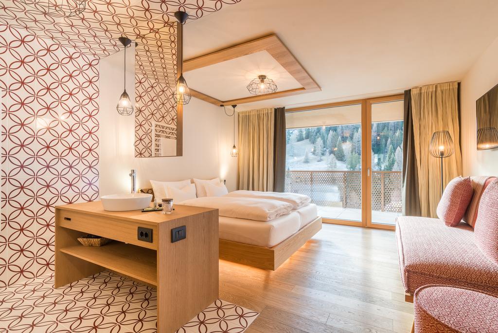 Hotel Tofana 산카시아노 외부 사진